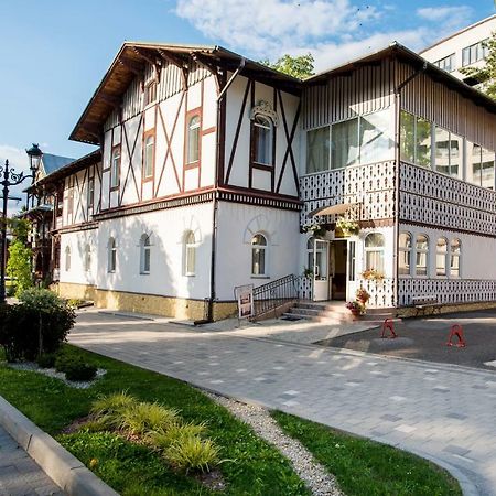 Villa Viktoriya Hotel Truskavets Eksteriør billede