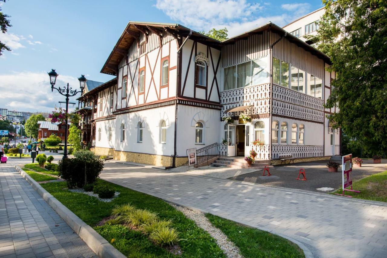 Villa Viktoriya Hotel Truskavets Eksteriør billede